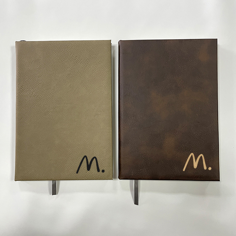 Buku Sketsa Kulit Buatan 7 x 9 3/4 yang Dapat Dilas