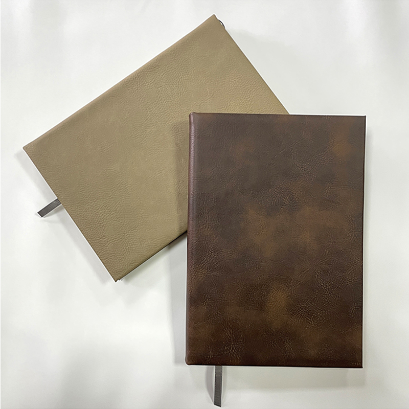 Buku Sketsa Kulit Buatan 7 x 9 3/4 yang Dapat Dilas